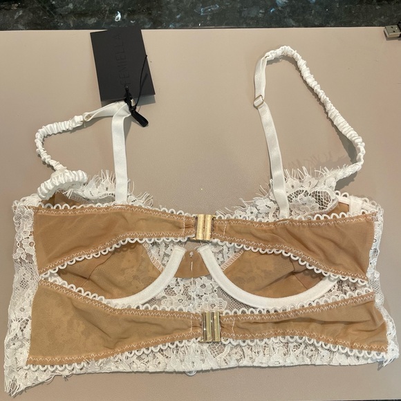 Femiella white bralette, size Medium - Picture 5 of 5
